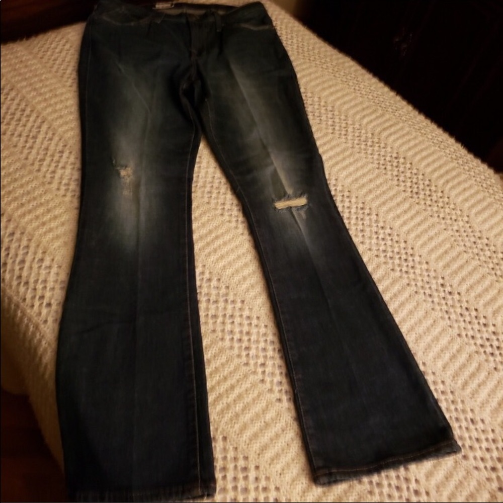 Rock and Republic Jeans - Picture 4 of 5